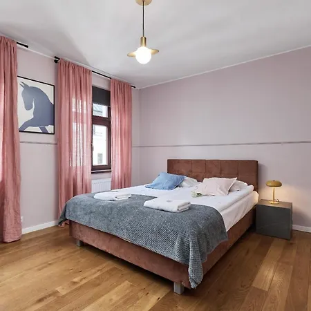 Heart Of Uniwersytecka By Renters Apartment *