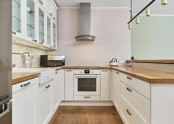 Heart Of Uniwersytecka By Renters